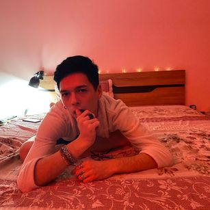 Model - ChrisGordon smoking