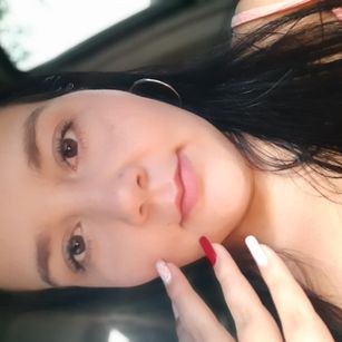 Model - Queen pamela pelonegro