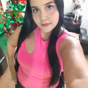 Model - Queen pamela pelonegro