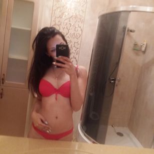 Model - Melena_Ray girl