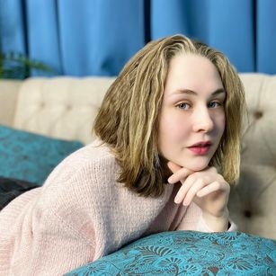 Model - BettyWainwright ass