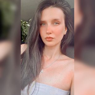 Model - TanyaBest kiss