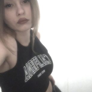 Model - Kessi Kes model