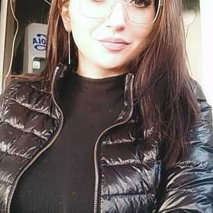 Model - DenizzCharming femdom