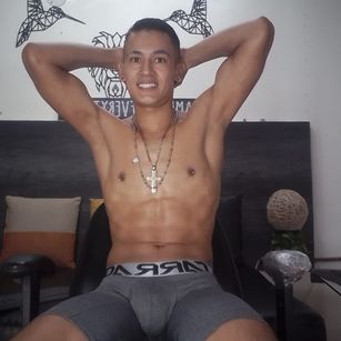 Model - johan masturbation