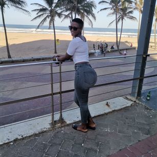 Model - RangerBooty shorthair