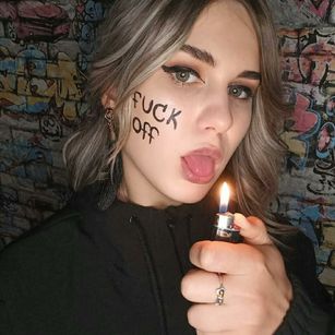 Model - SofiaFanson curvy