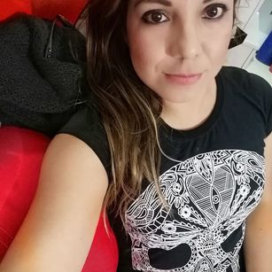 Model - DanniJoy cheerful