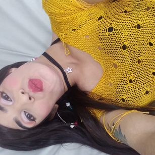 Model - Rachel Hot straight