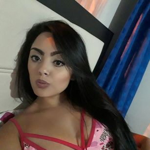 Model - rachelle montes toy