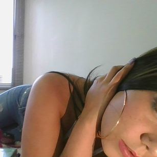 Model - KatBlue colombiana