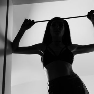 Model - Empress Akira sissy