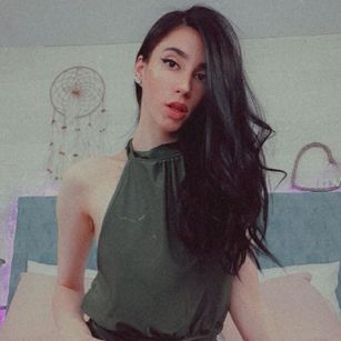 Model - AmeliaJune fetish