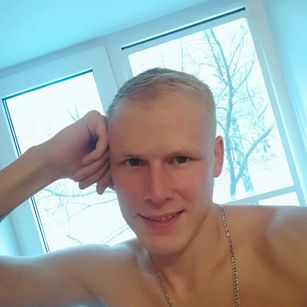 Model - White Daddy bigcock