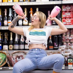 Model - MILA KOSLOV dildo