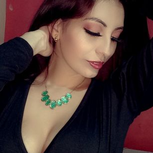 Model - shantall91 maduras