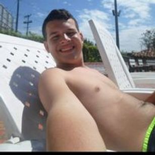 Model - kevin esteban patio cuartas ass