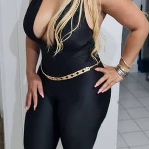 Model - HornyBrenda anal