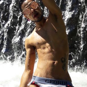 Model - Jostyn HotboyX naked