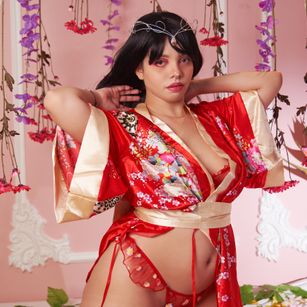 Model - EyraPark sexy