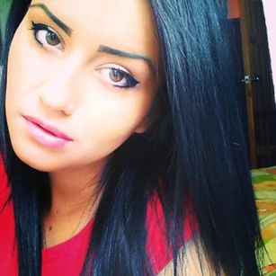 Model - NatalieBrook 4