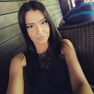 Model - NatalieBrook 9