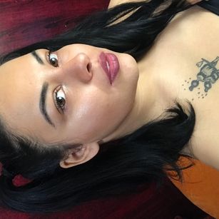 Model - MaryMay hairy