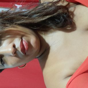 Model - Lorensrosse showcream