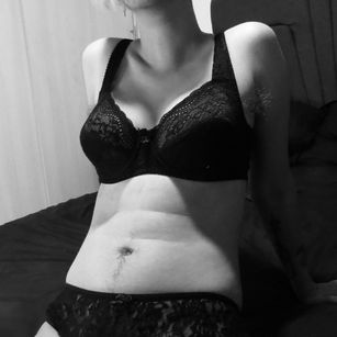 Model - HairyDani couple