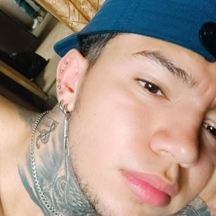 Model - alexander tatto cum