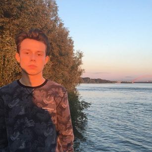 Model - DonnyStorm young