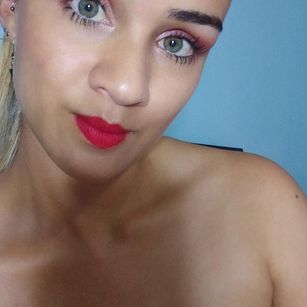 Model - Mia Garcia pussy