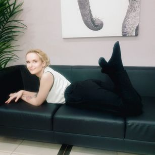 Model - sandra naked