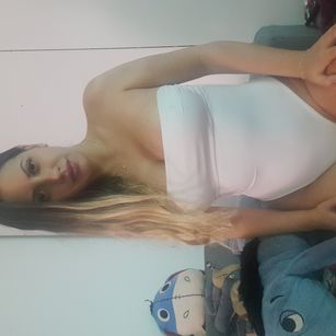 Model - Sabri-bebo bigboobs