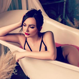 Model - xLettyx squirt