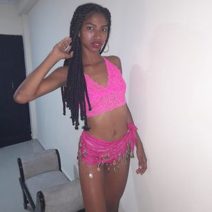 Model - KeniaFoxxx bao