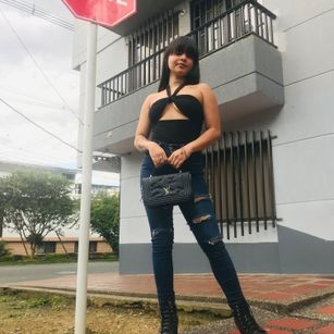 Model - Emily_Hot_ fetish