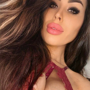 Model - Lunar_Rose sexy