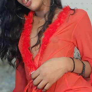 Model - Dayana Villareal horny