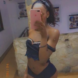 Model - Dayana Villareal sexy