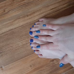 Model - NinaCherry bigtits