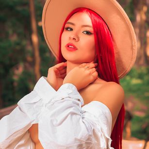 Model - Nina Colleman fingering