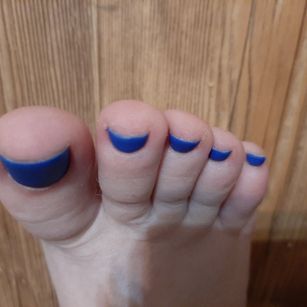 Model - NinaCherry masturbation