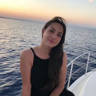 Model - AnnaCream squirt