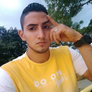 Model - Kevinstar_red cumshow