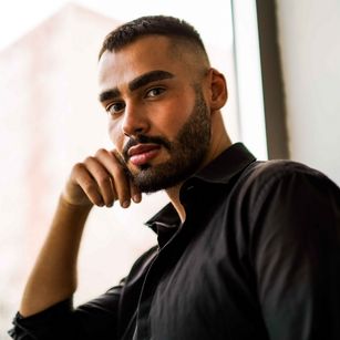 Model - MaxReid kinky