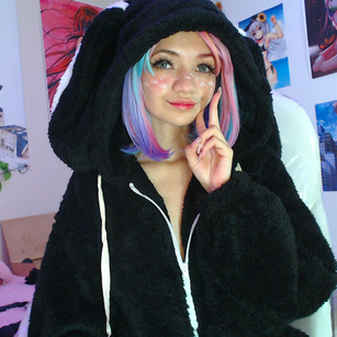 Model - Ms.Pickles teen