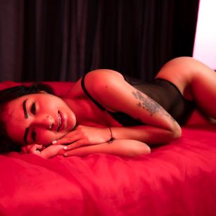 Model - Sophie Turner young