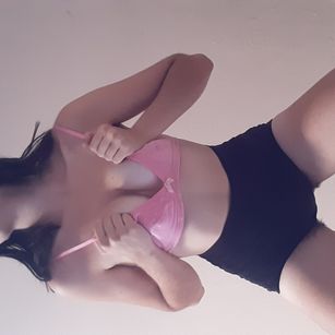 Model - Vivibush pussy