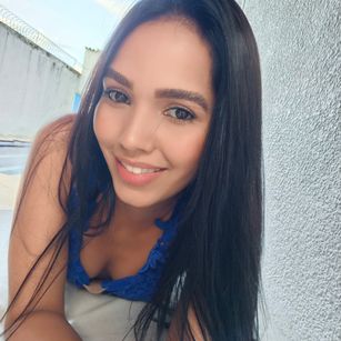 Model - hanna perez twerking